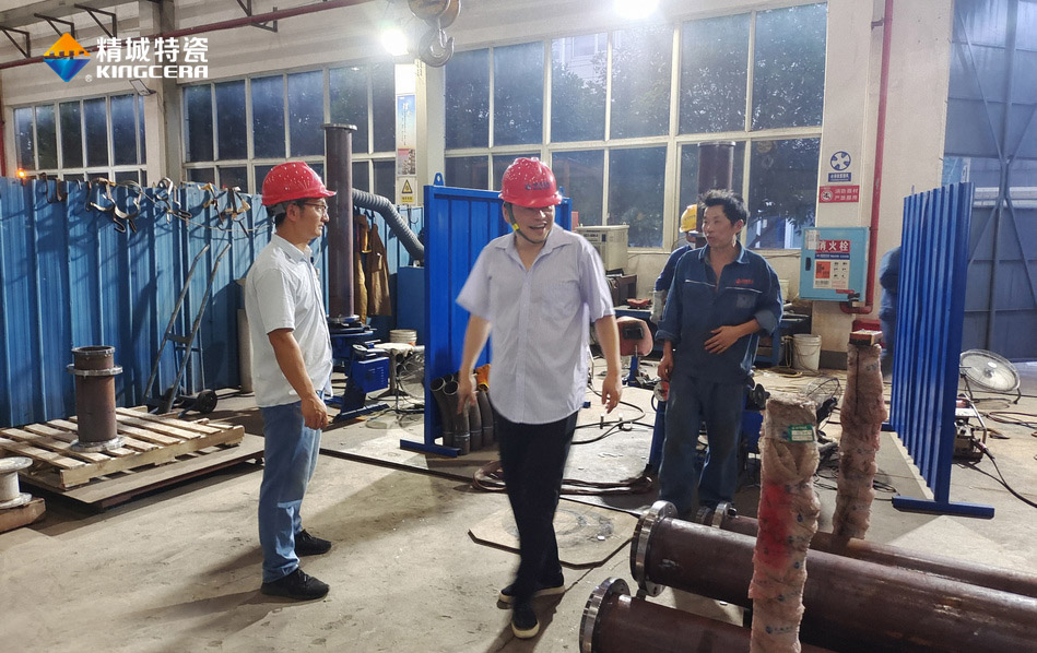 受苦贡献，，，，，众志成城，，，，，1xBET特瓷提前交货帮客户解决逆境