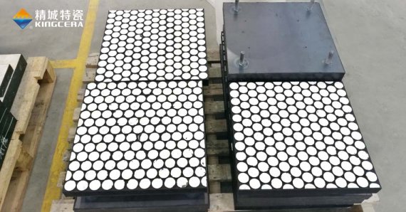 1xBET特瓷耐磨陶瓷在矿石码头装卸装备的防磨应用